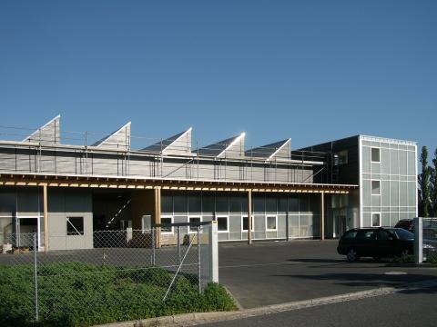 Media Name: 220-04.jpg